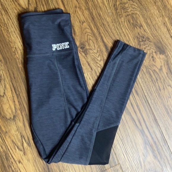 VS PINK Ultimate High Waist Leggings - Picture 1 of 8